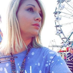 Meet your Posher, Nicole